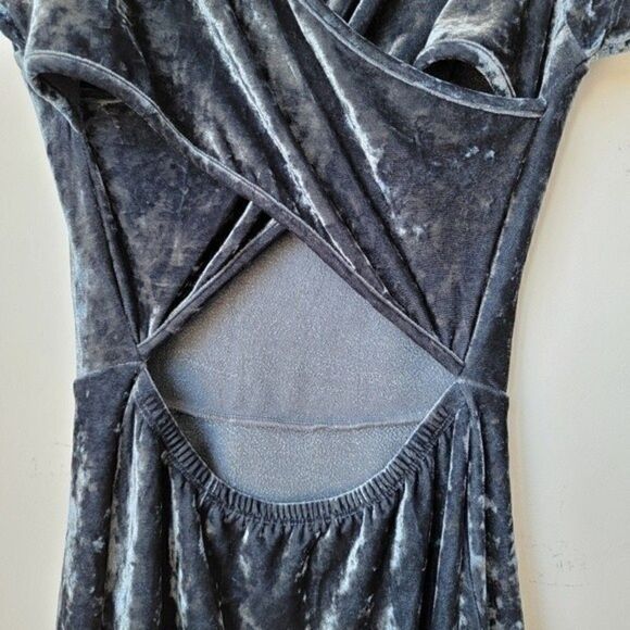 Forever 21 Steel Blue Velvet Velour Criss Cross Back Swing Dress Size Small - Picture 9 of 10